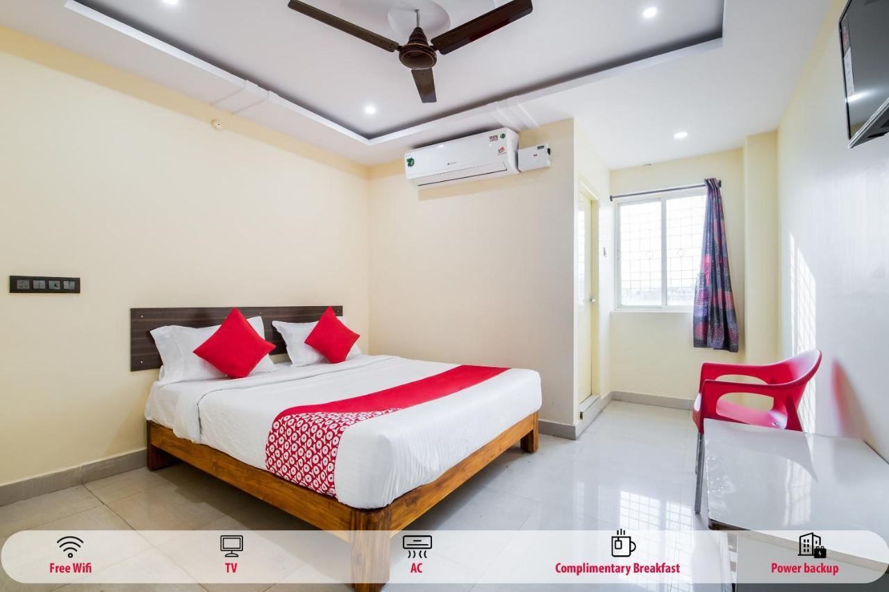 Готель Oyo Mohan Residency Kurmannapalem Екстер'єр фото