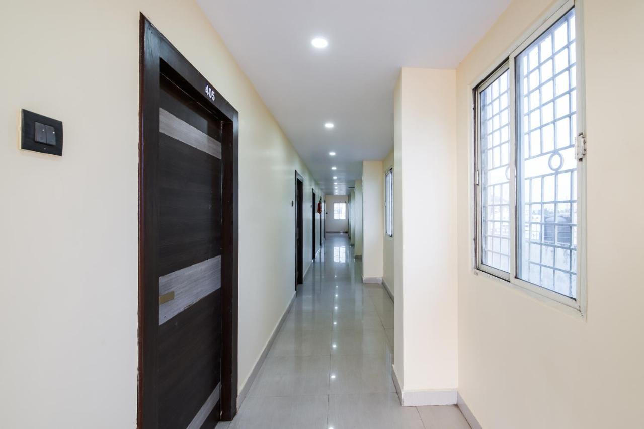 Готель Oyo Mohan Residency Kurmannapalem Екстер'єр фото